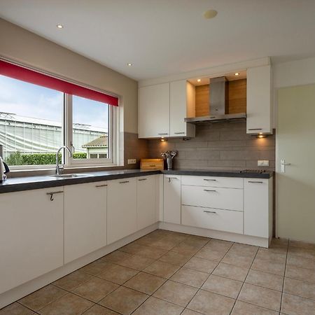 Oostvaarders Vakantiehuis آلميره المظهر الخارجي الصورة